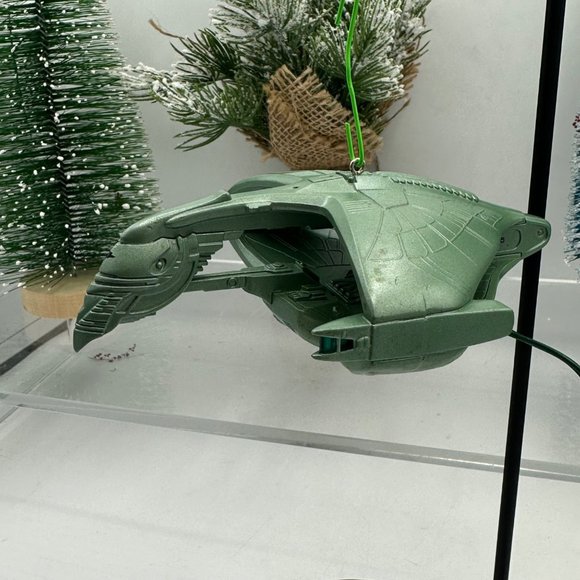 Hallmark Keepsake Ornament Star Trek Romulan Warbird Light Magic Christmas - Picture 7 of 11